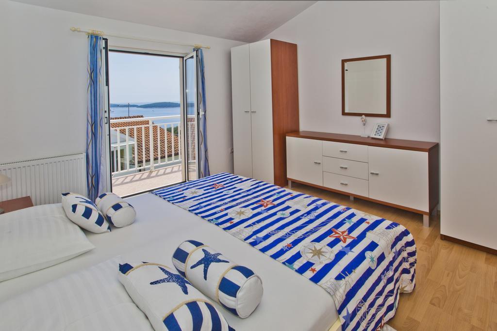 Apartment Roso - Zf Hvar