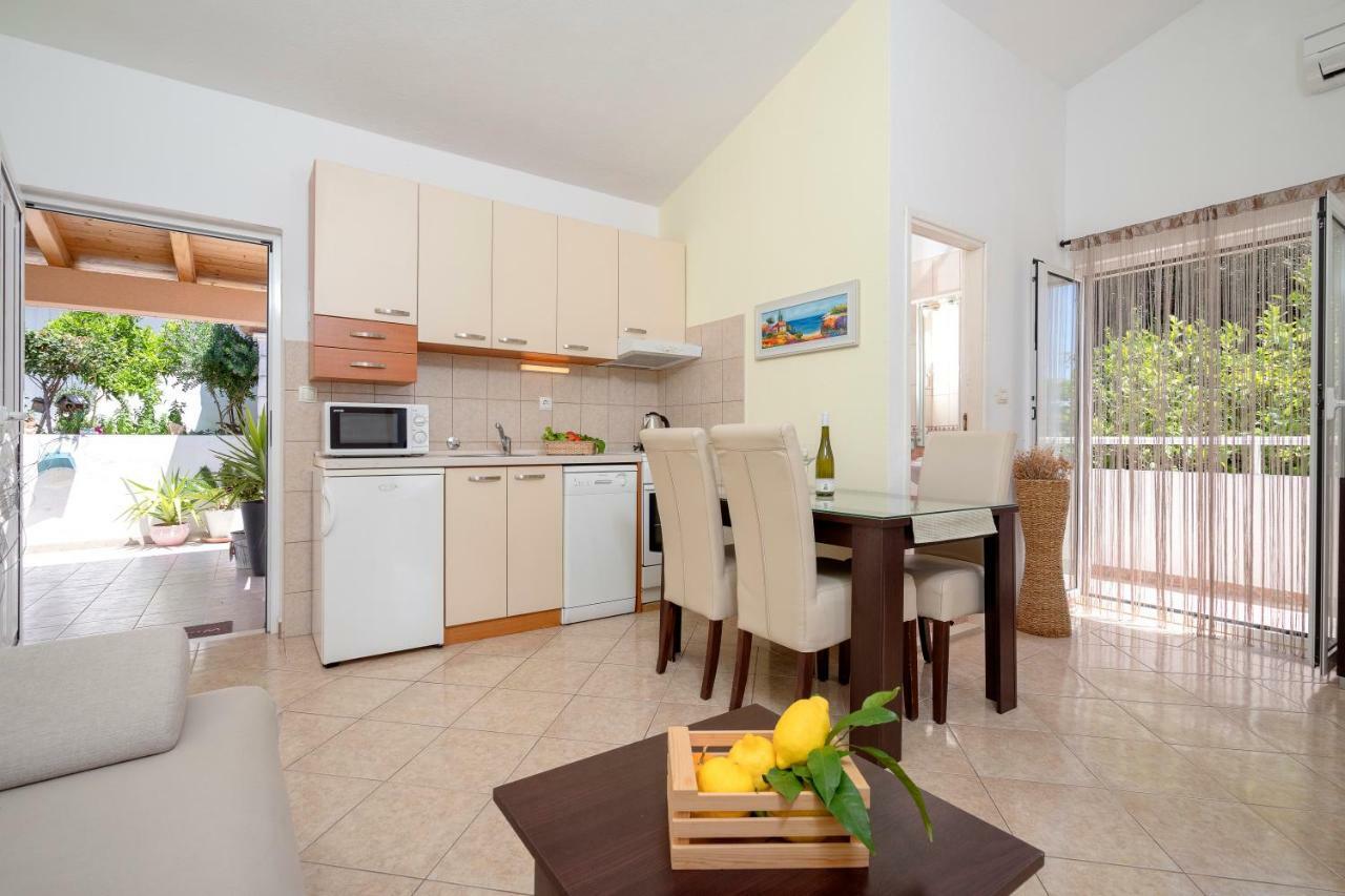 Apartma Roso - Zf Hvar *